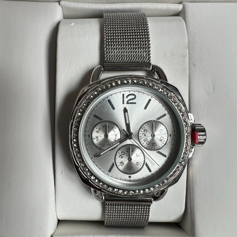 Macy's Women's Silver Tone Mesh Bracelet Watch, New in Box